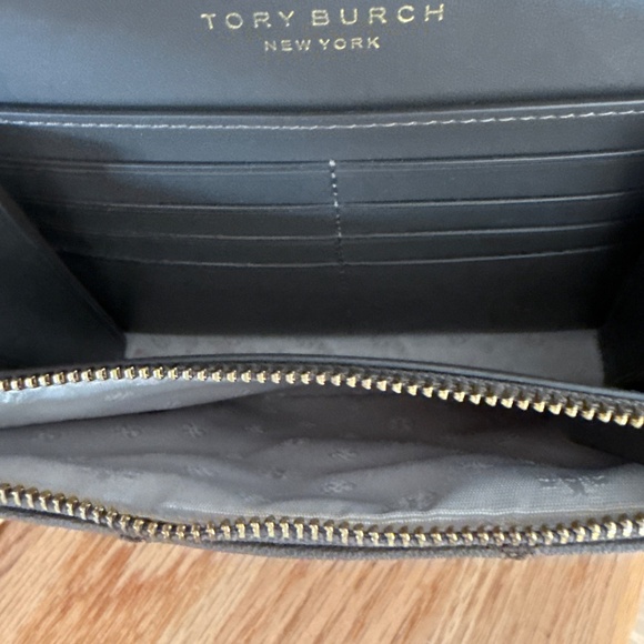 Tory Burch Leather crossbody bag - Picture 12 of 15